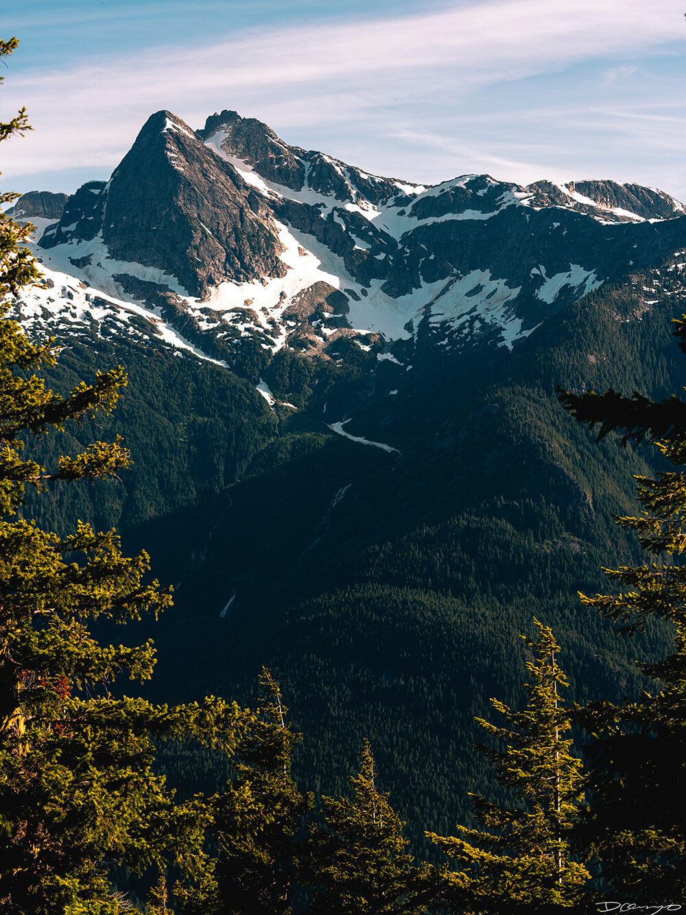 Landscape and portrait photos from a July 2020 trip to the North Cascades. Sourdough Mountain, Diablo Lake, Ross Lake and more.